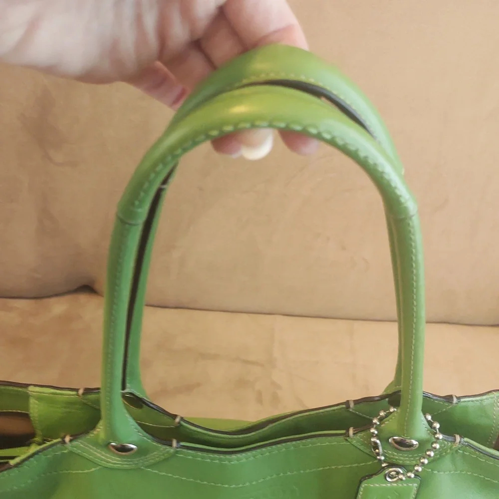 COACH Apple Green Legacy Bleecker Leather Tote Bag F14383 - Picture 6 of 16